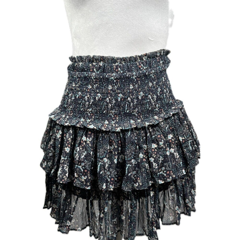 EUC We're All Pretty Girls Women Navy Blue Floral Tiered Casual Short skirt Sz S